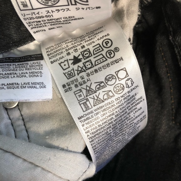 Levi’s 501 shorts - Picture 4 of 9